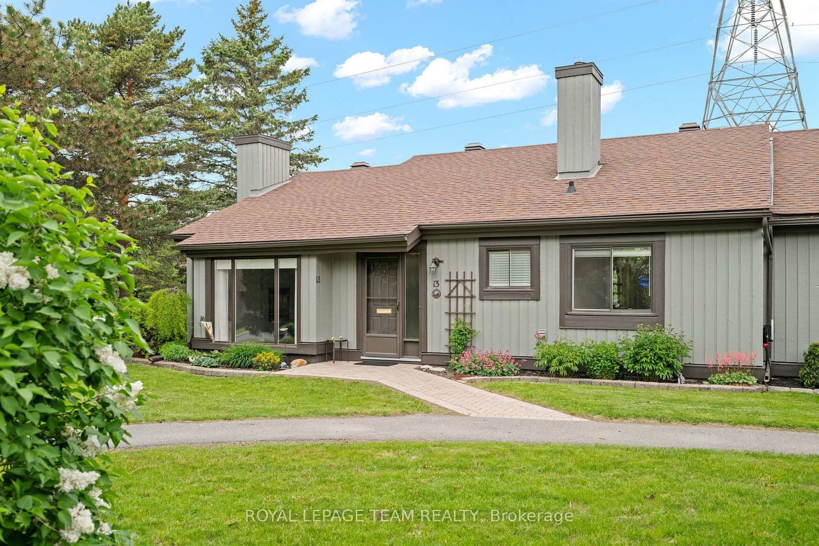 13 Arbor Ridge, Ottawa, ON — photo 2