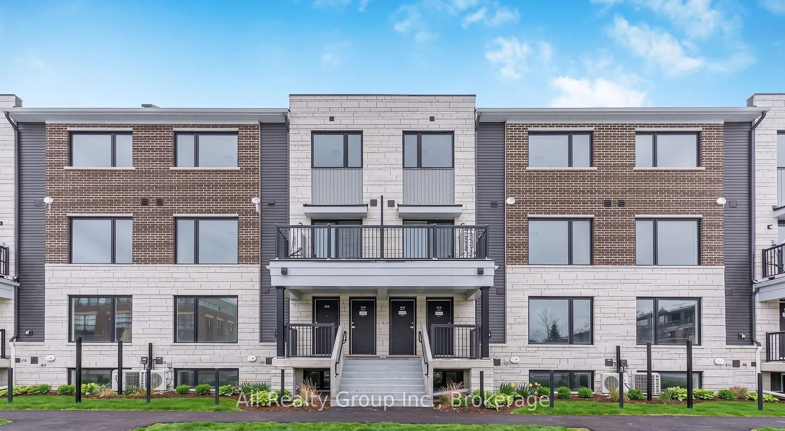 10 - 301 Glenroy Gilbert Drive, Ottawa, ON