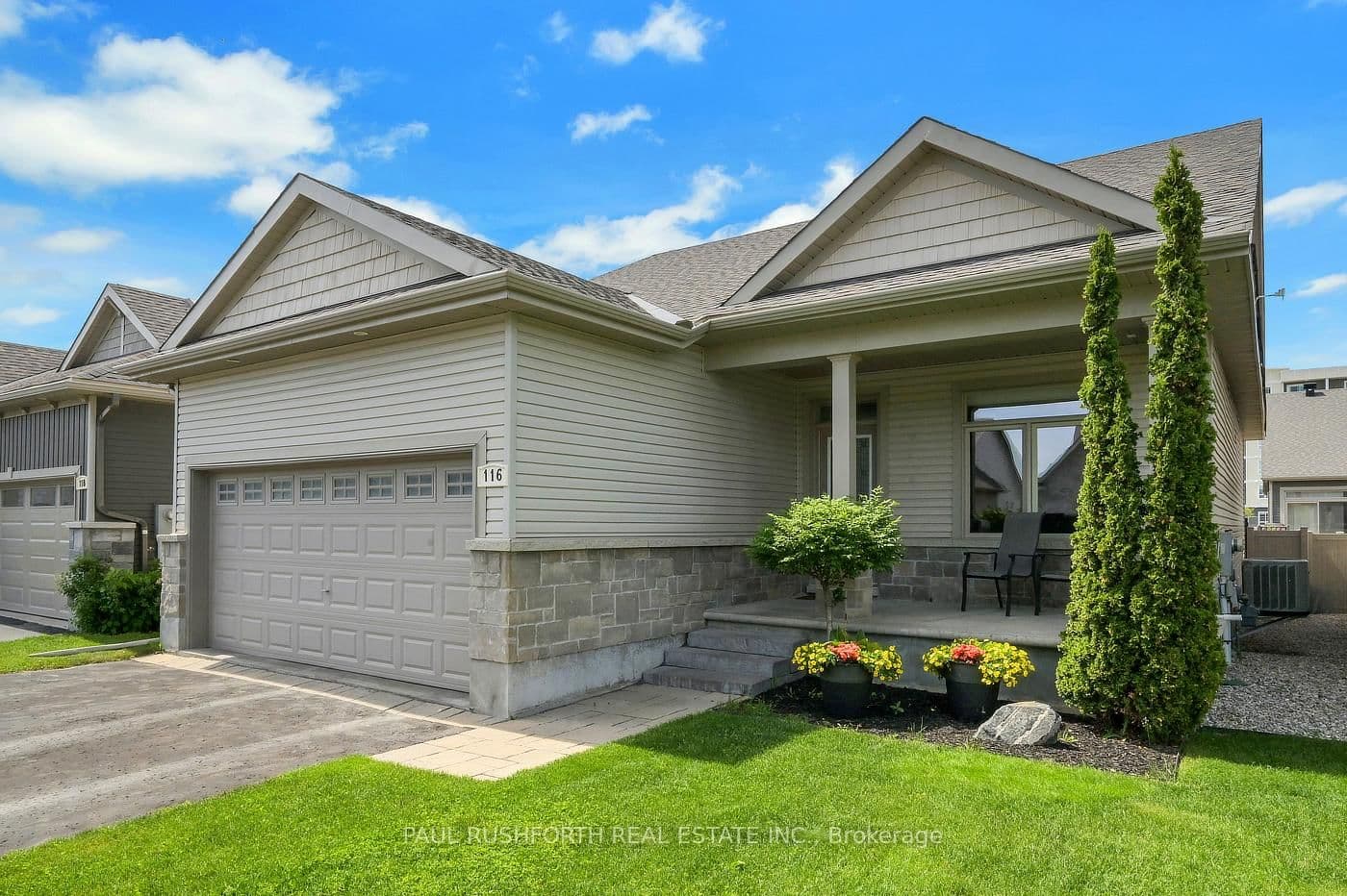 116 Elfin Grove, Ottawa, ON — photo 2