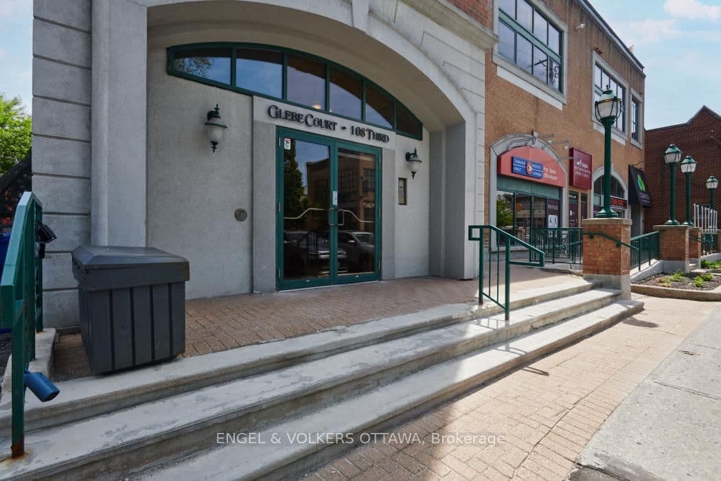 201 - 108 Third Avenue, Ottawa, ON — photo 2