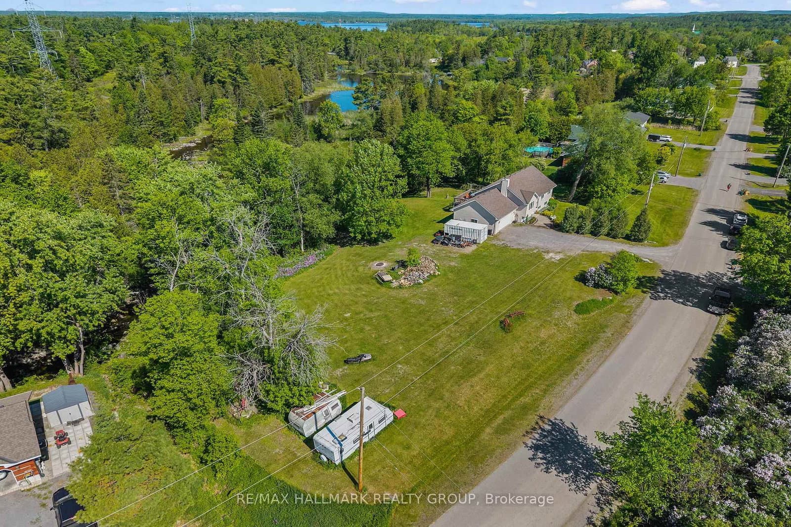 194 Old Pakenham Road, Fitzroy Harbour, ON — photo 3