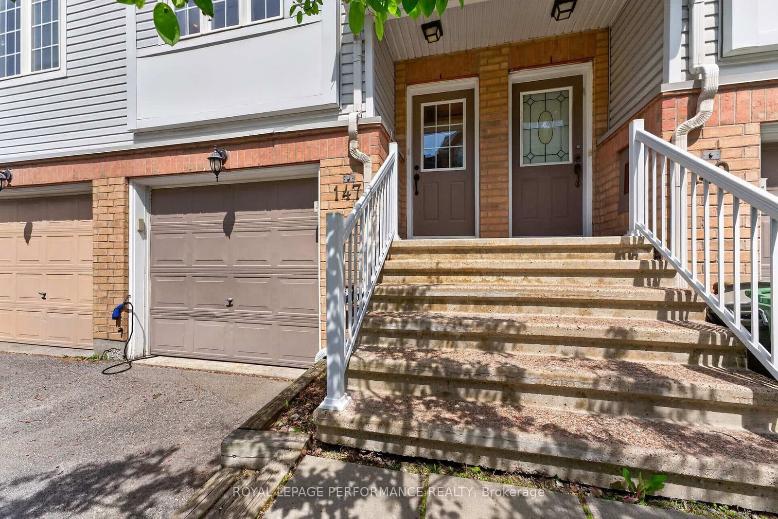 147 Fordham Private, Ottawa, ON — photo 2