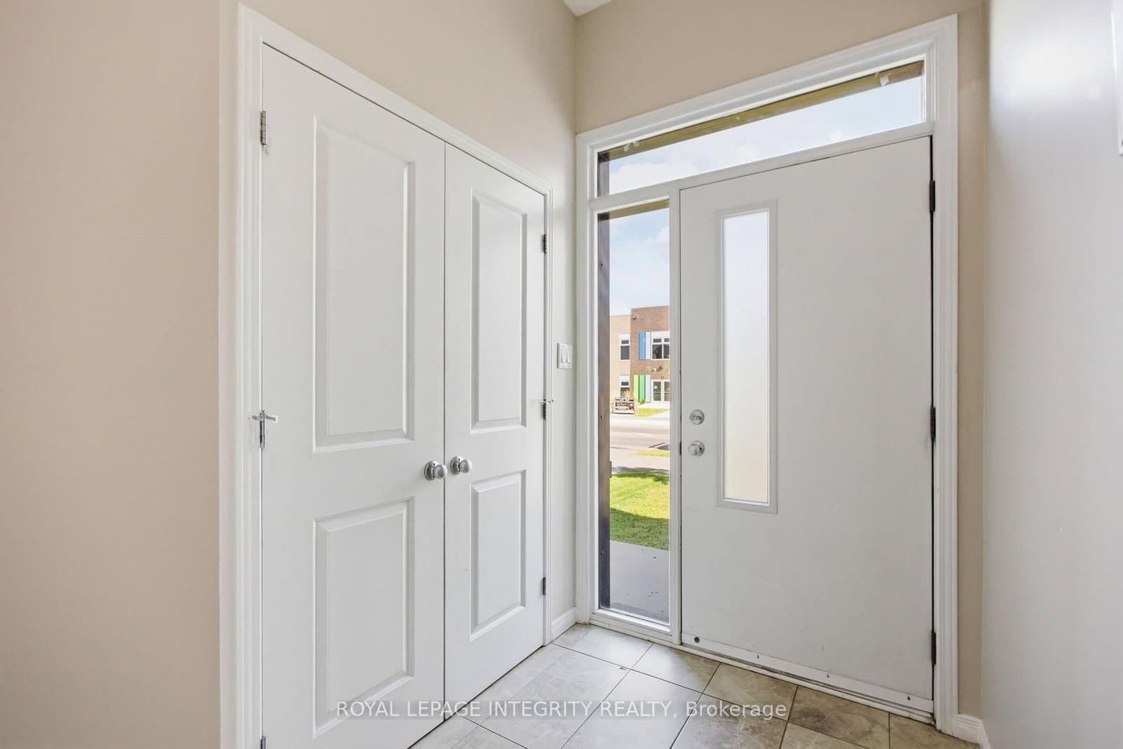 459 Cope Drive, Ottawa, ON — photo 3