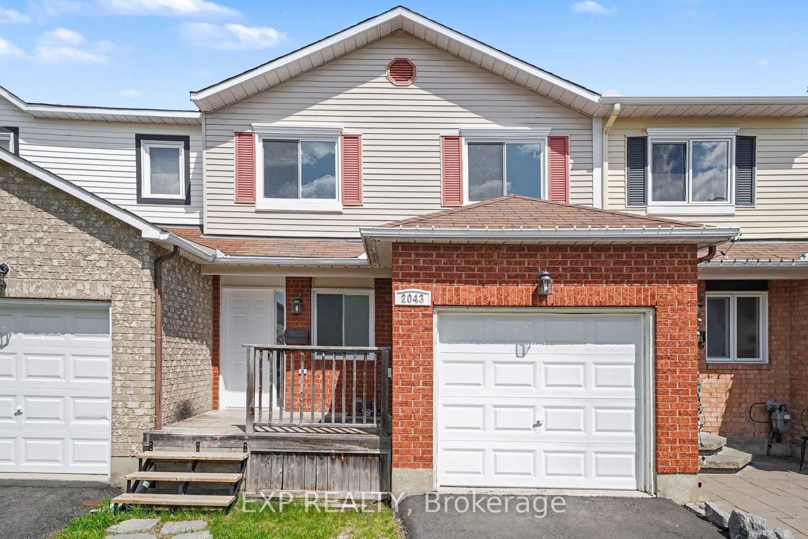 2043 Sunland Drive, Orleans, ON — photo 2