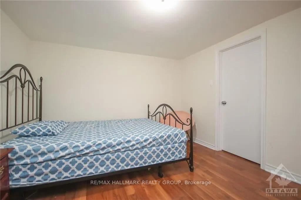 45 Hilliard Avenue, Ottawa, ON — photo 3