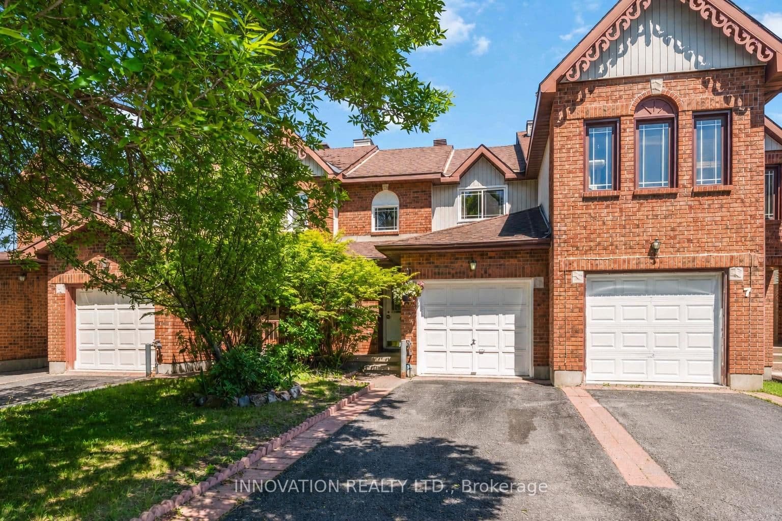 5 Harrington Court, Ottawa, ON — photo 2