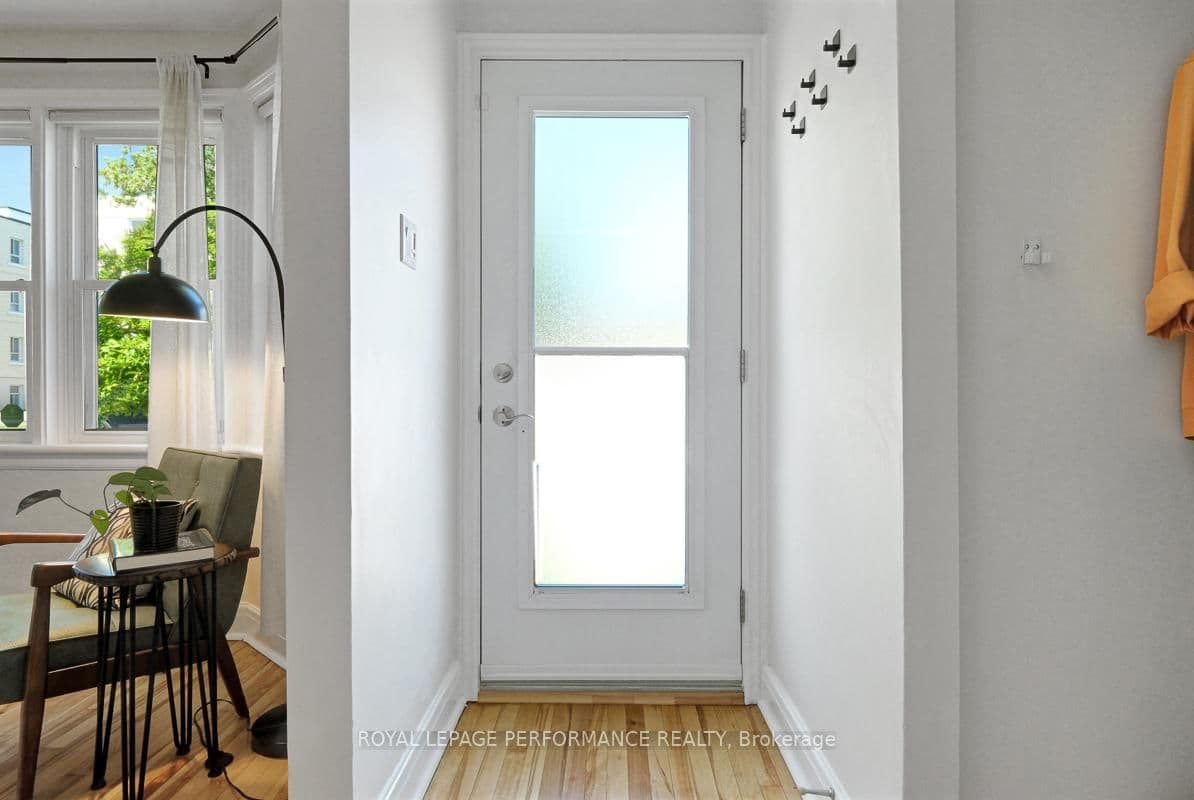 122 Vachon Avenue, Ottawa, ON — photo 3