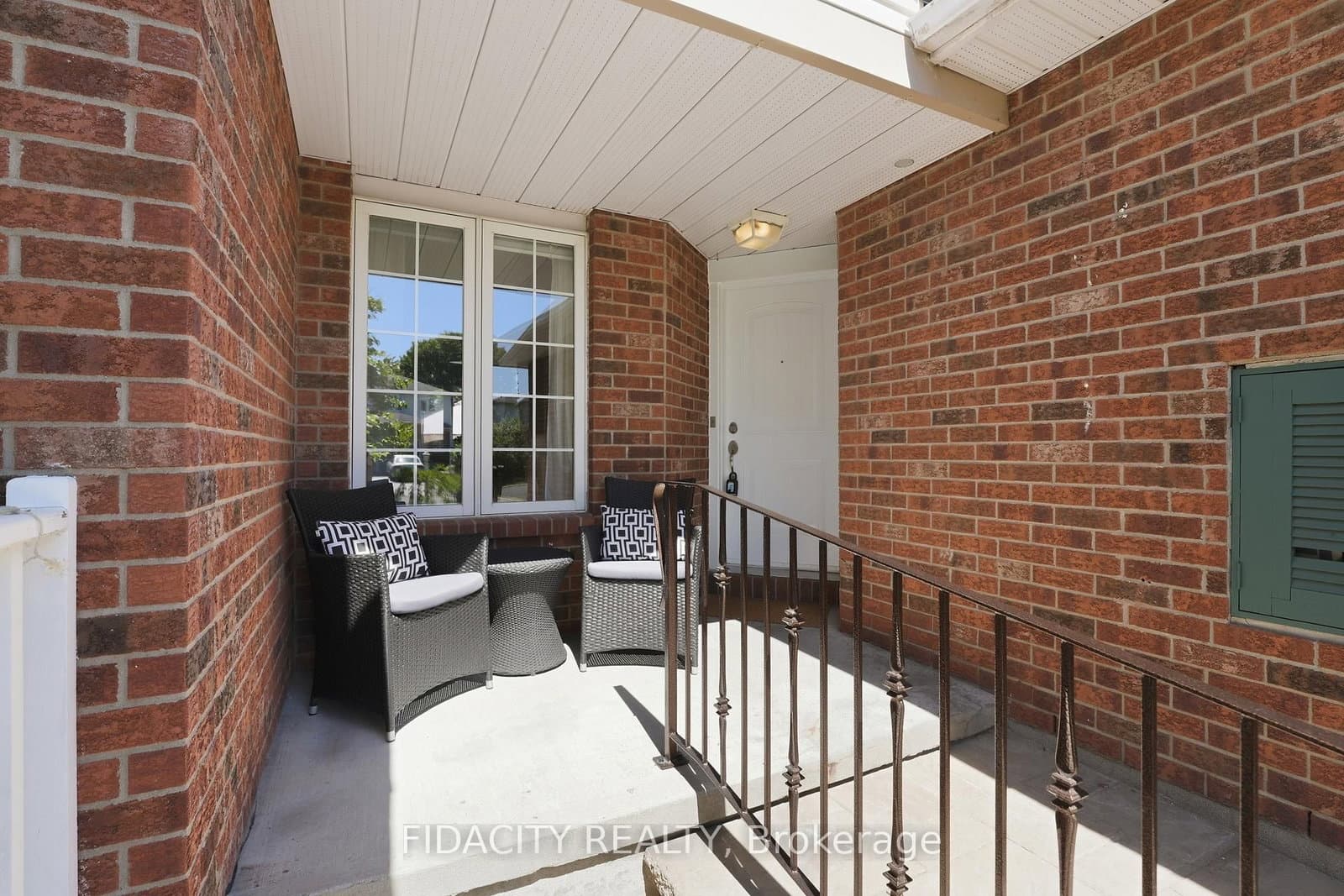 173 Whalings Circle, Stittsville, ON — photo 3