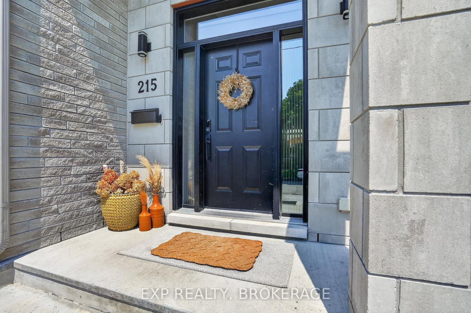 215 Columbus Avenue, Ottawa, ON — photo 3