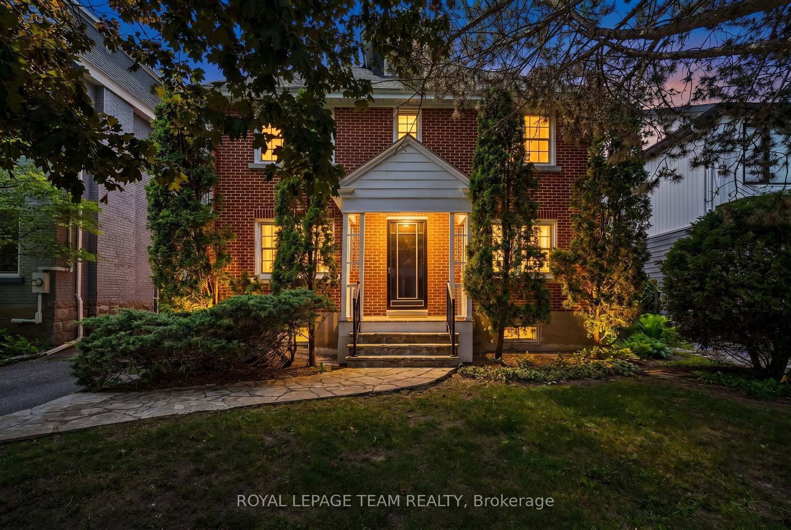 568 Golden Avenue, Ottawa, ON