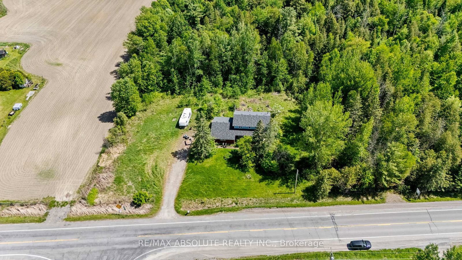 1982 Galetta Side Road, Fitzroy Harbour, ON — photo 2