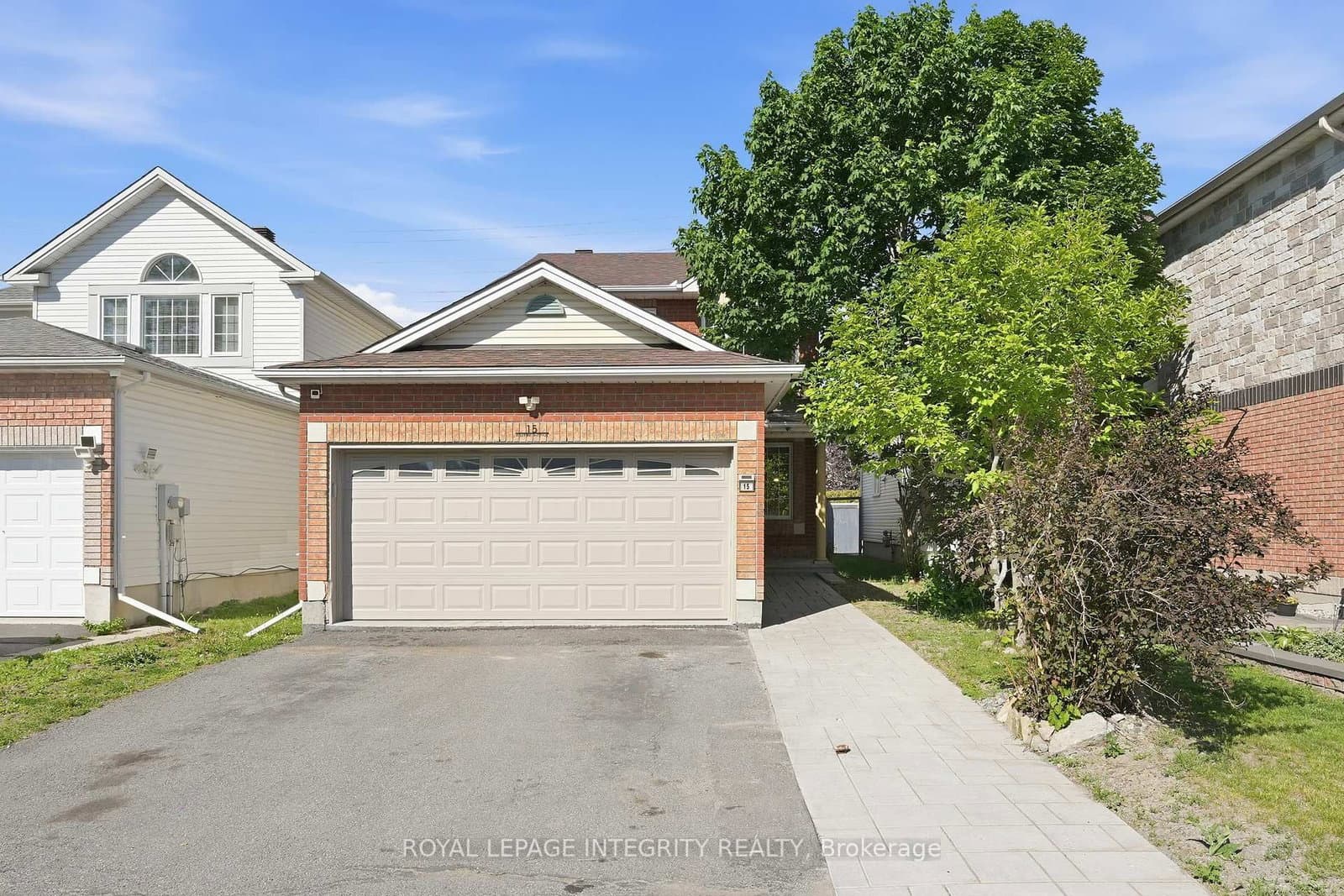 15 Halkirk Avenue, Ottawa, ON