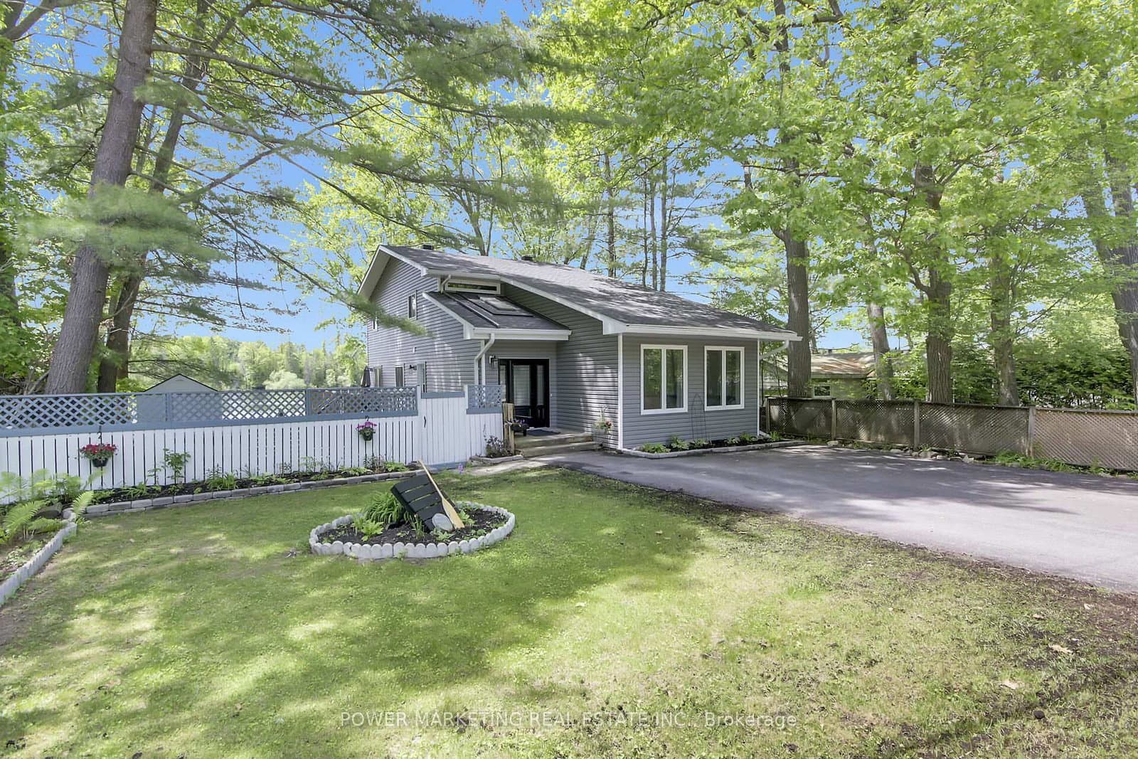 1312 BAYVIEW Drive, Ottawa, ON — photo 2