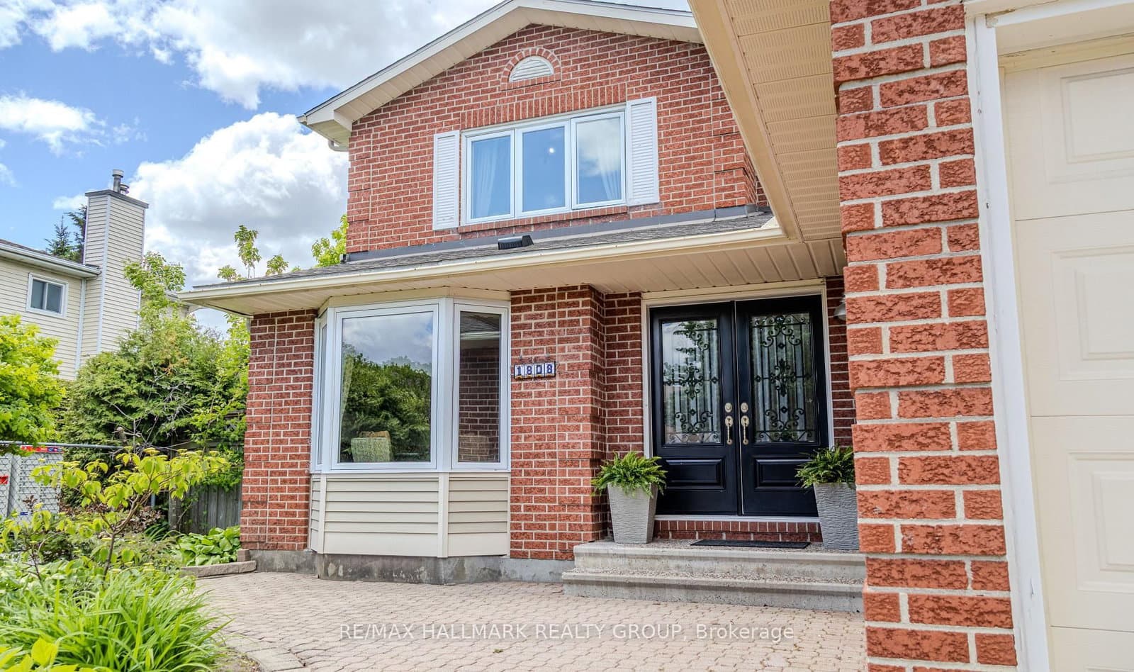 1808 Robinwood Place, Ottawa, ON — photo 3