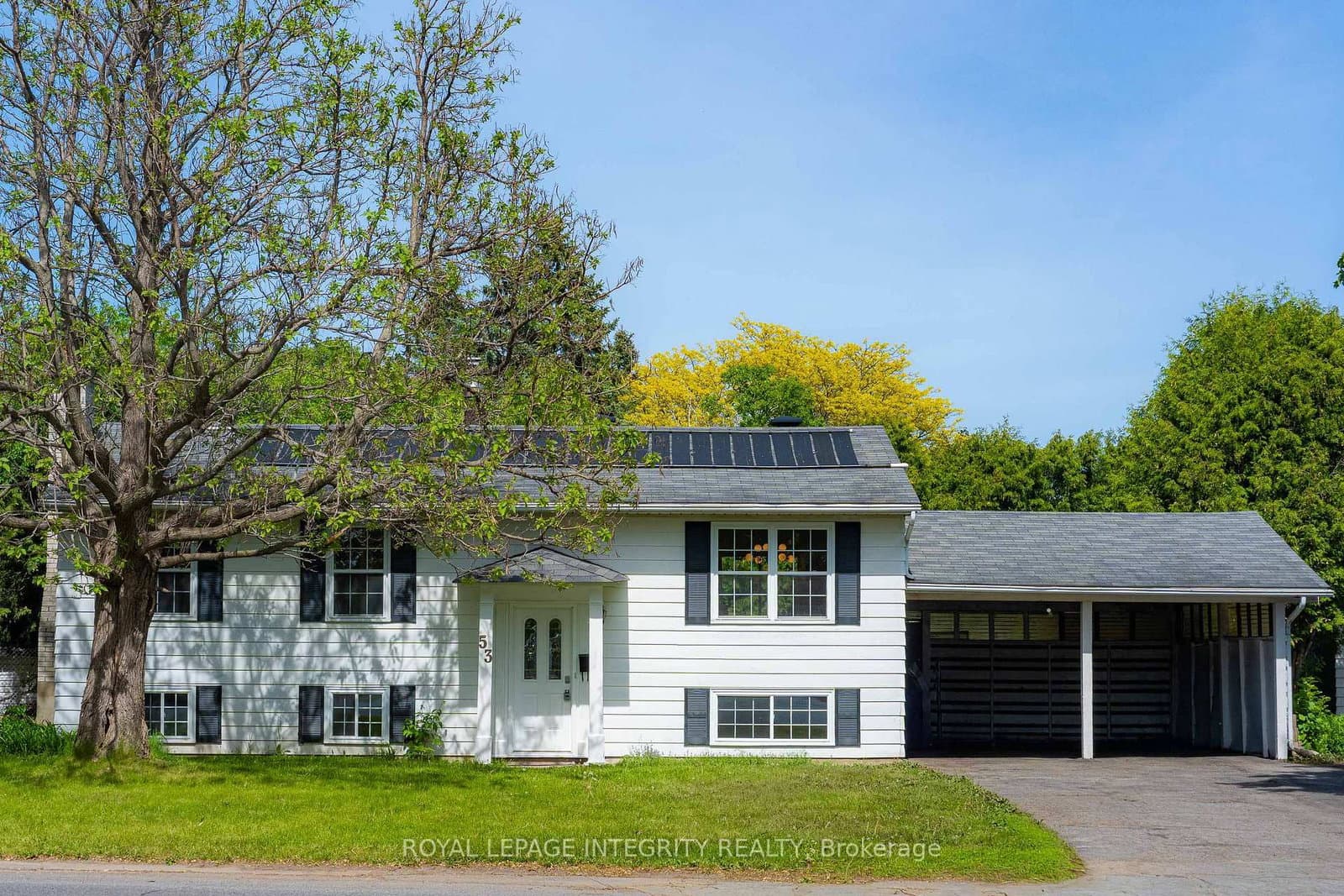 53 Overlake Drive, Ottawa, ON