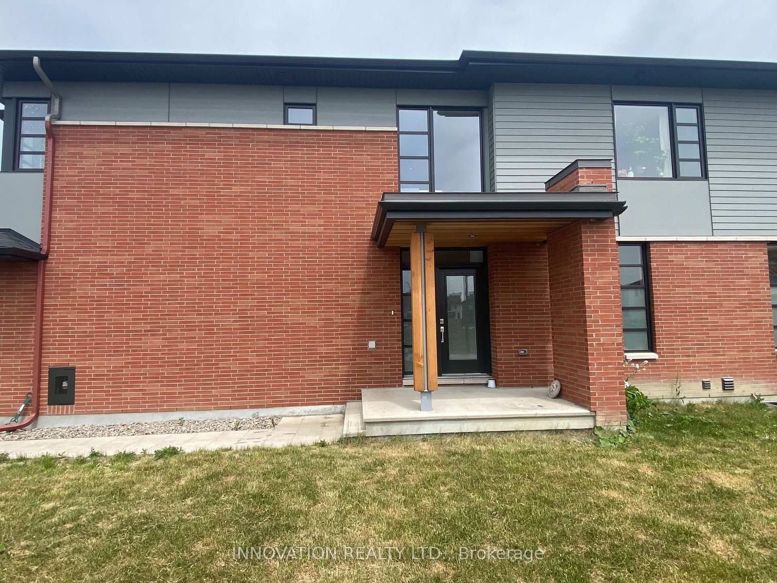 747 ACAI Way, Ottawa, ON — photo 2