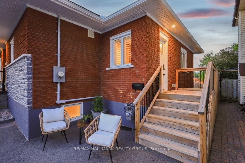 1583 MAXIME Street, Ottawa, ON — photo 3