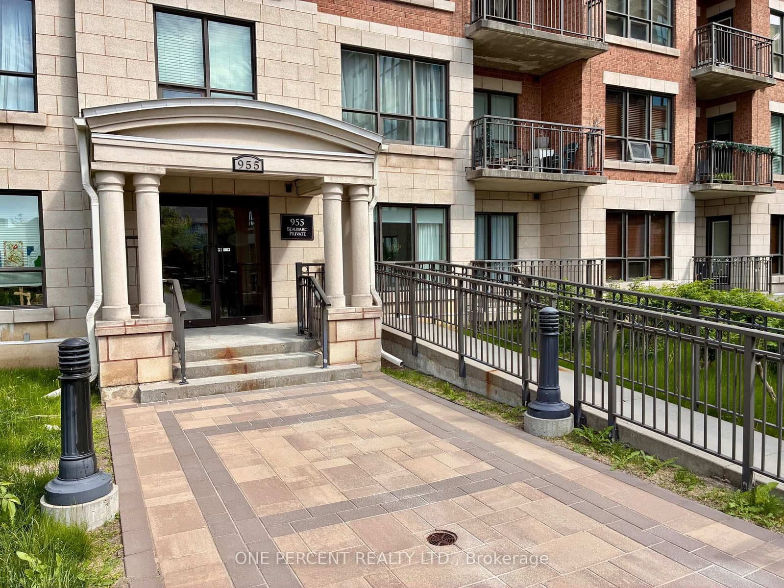 316 - 955 Beauparc Private, Ottawa, ON — photo 3