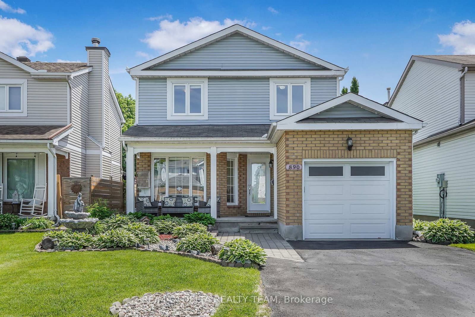 890 Bideford Street, Ottawa, ON