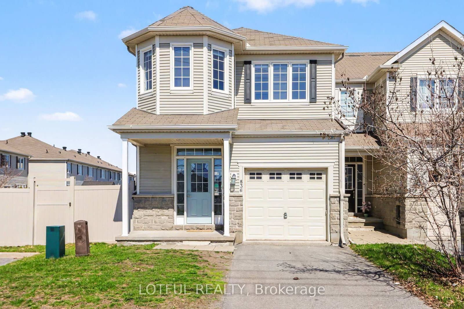 836 Kennacraig Private, Ottawa, ON — photo 2