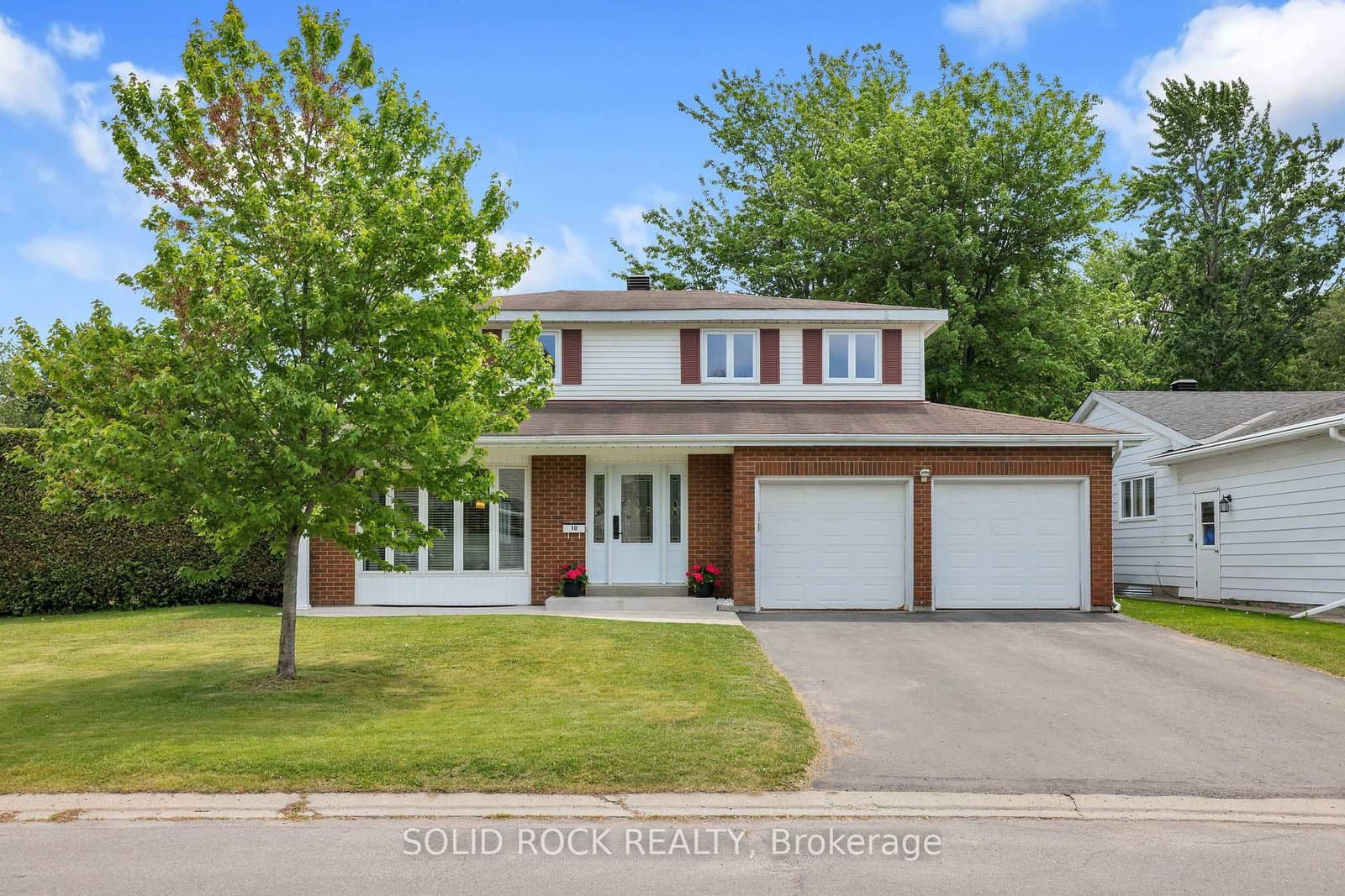 10 Highpark Crescent, Ottawa, ON