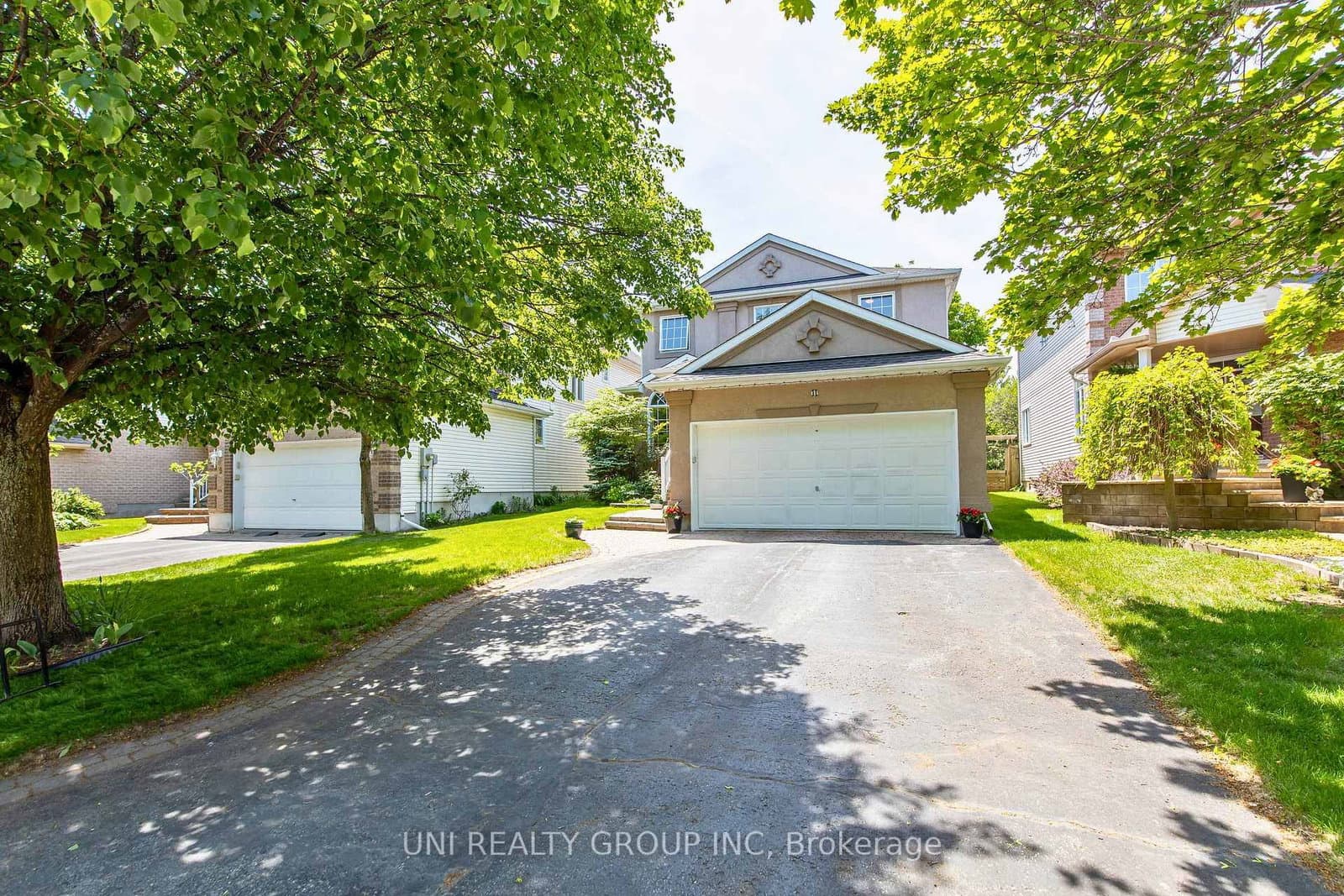 11 LANGFORD Crescent, Kanata, ON