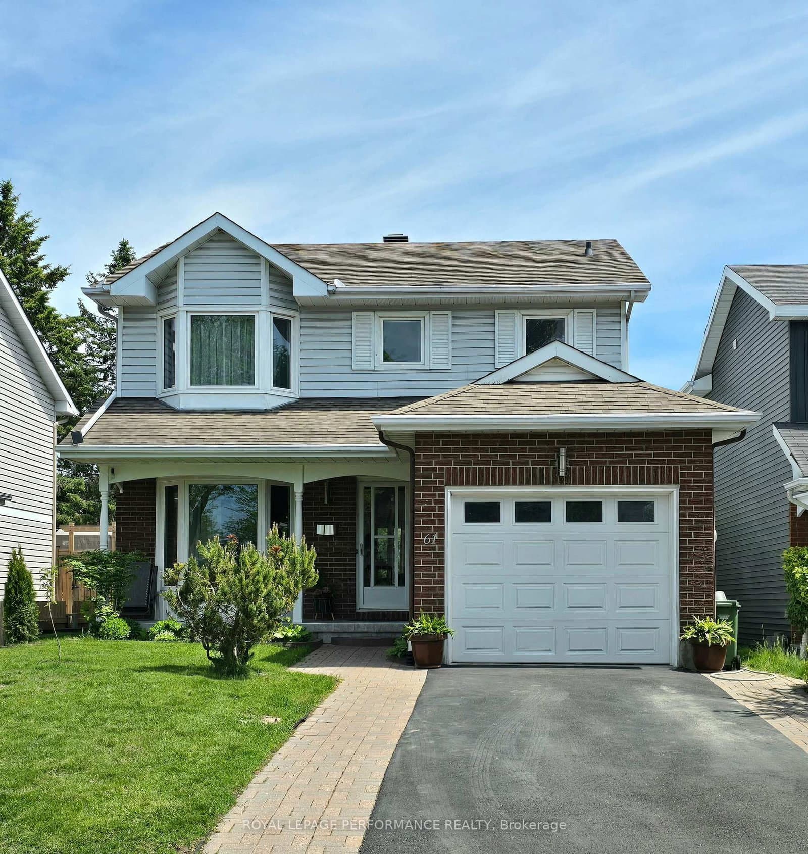 61 Hawley Crescent, Kanata, ON