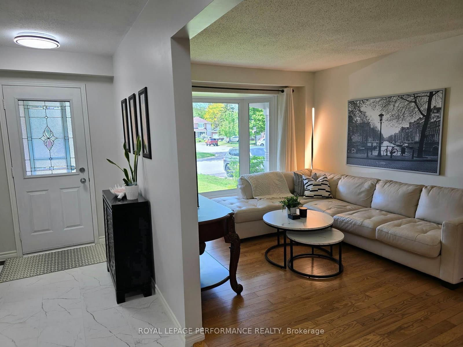 61 Hawley Crescent, Kanata, ON — photo 3