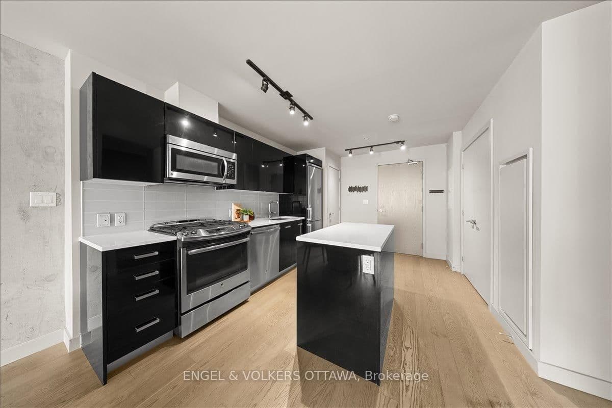 1612 - 224 Lyon Street, Ottawa, ON