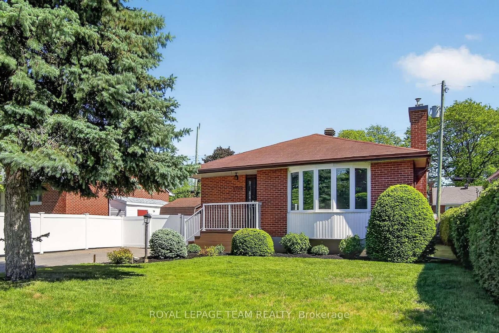 2390 Cheshire Road, Ottawa, ON