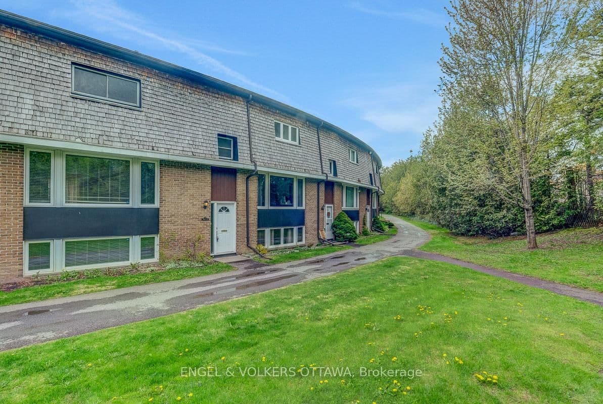 B - 765 Springland Drive, Ottawa, ON