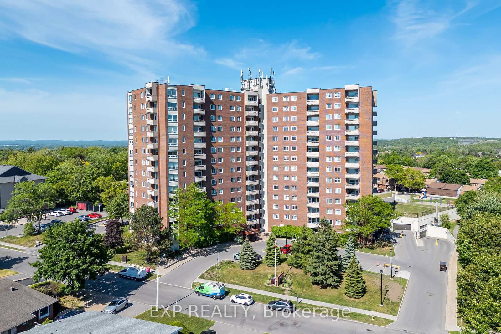 203 - 915 Elmsmere Road, Ottawa, ON