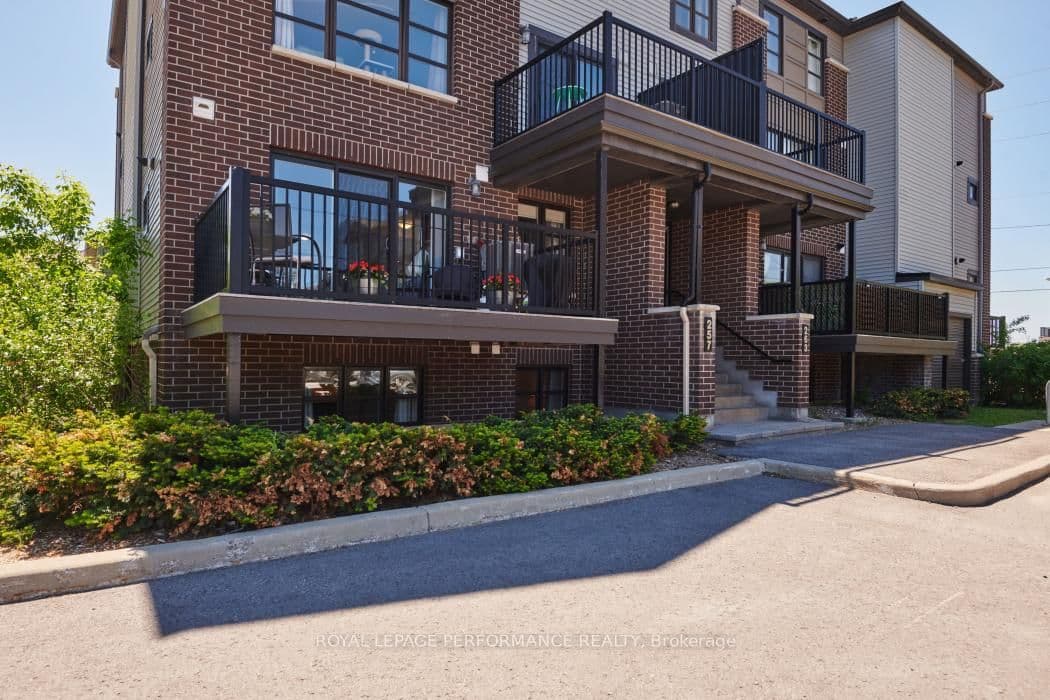 4 - 257 Infusion Private, Ottawa, ON — photo 2