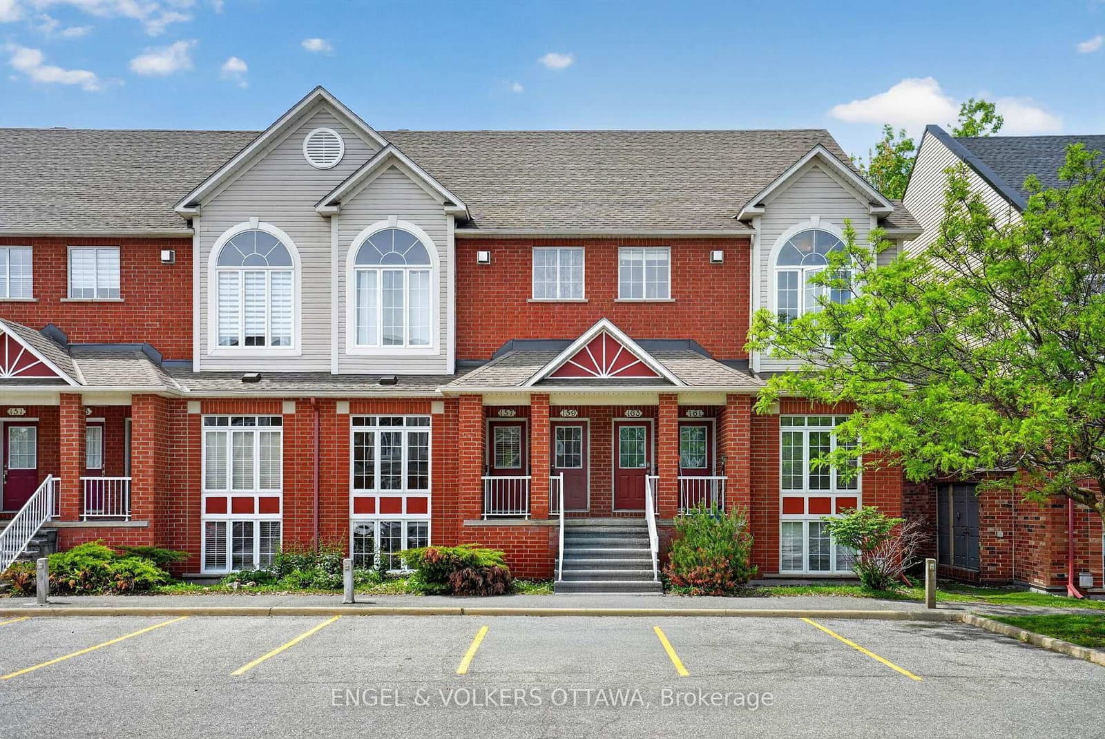 157 - 70 Edenvale Drive, Ottawa, ON