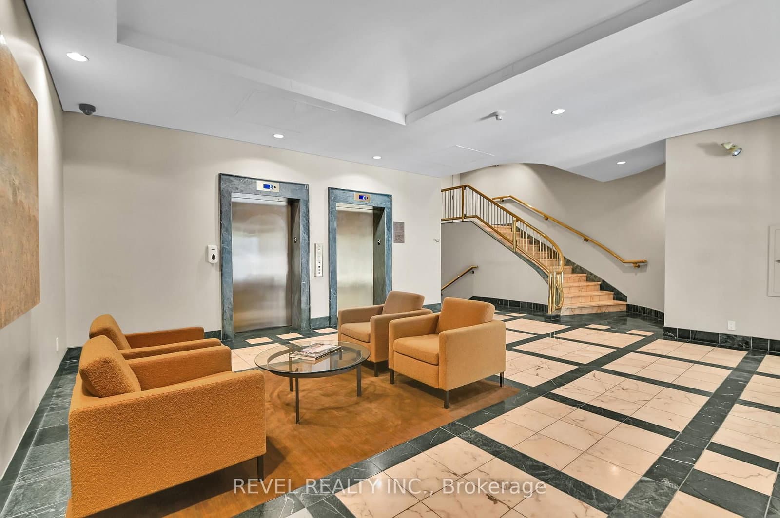 301 - 15 Murray Street, Ottawa, ON — photo 2