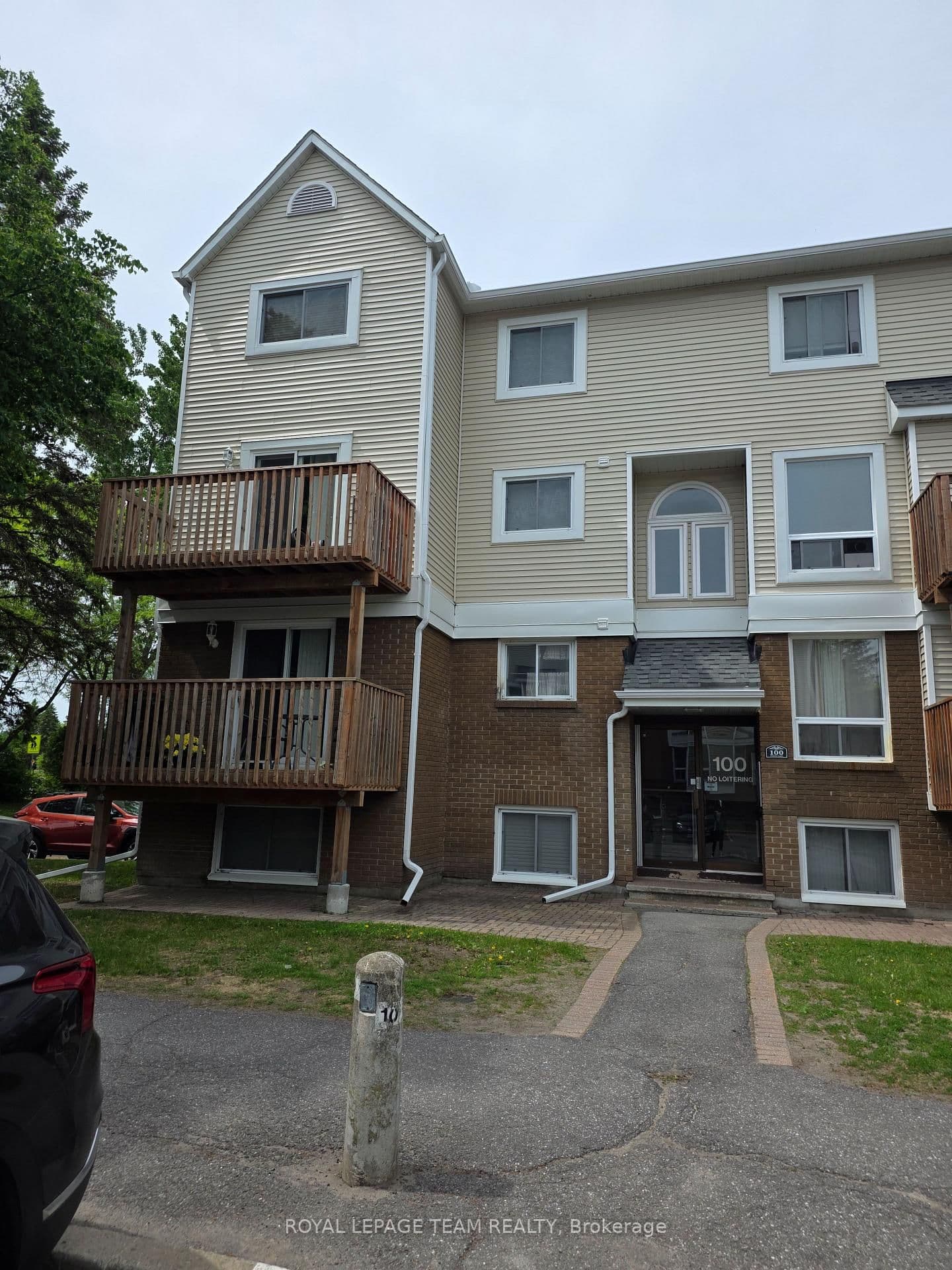 2 - 100 Fenerty Court, Ottawa, ON — photo 2