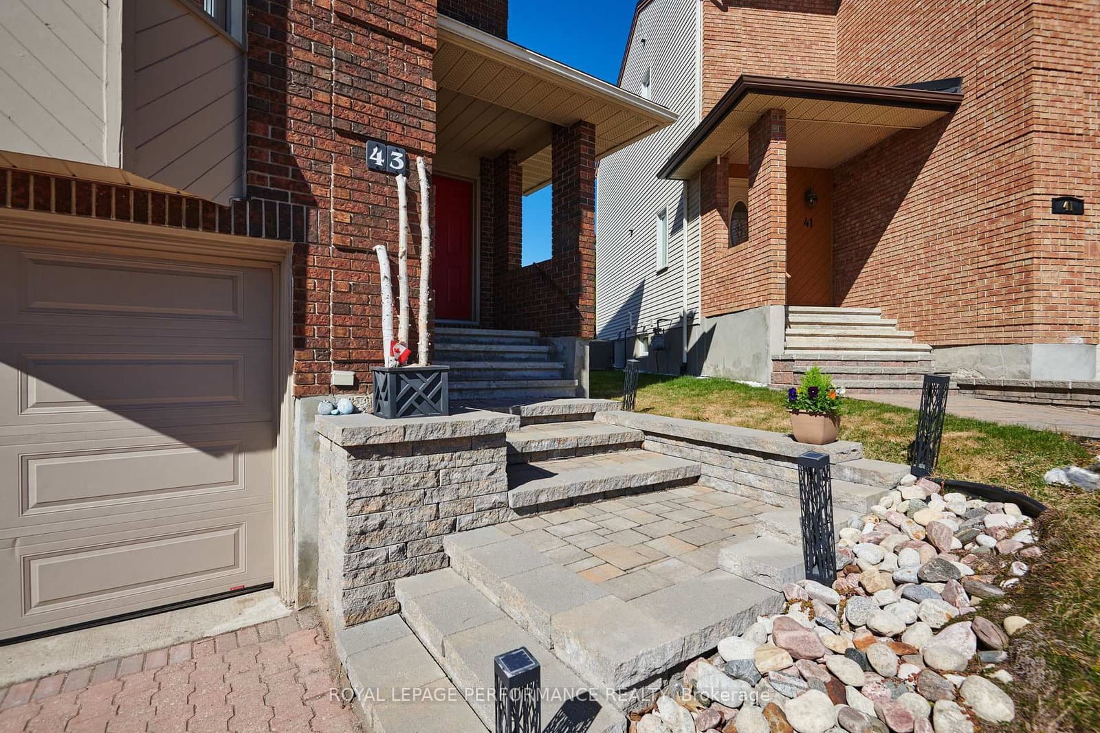 43 Waterview Court, Ottawa, ON — photo 3