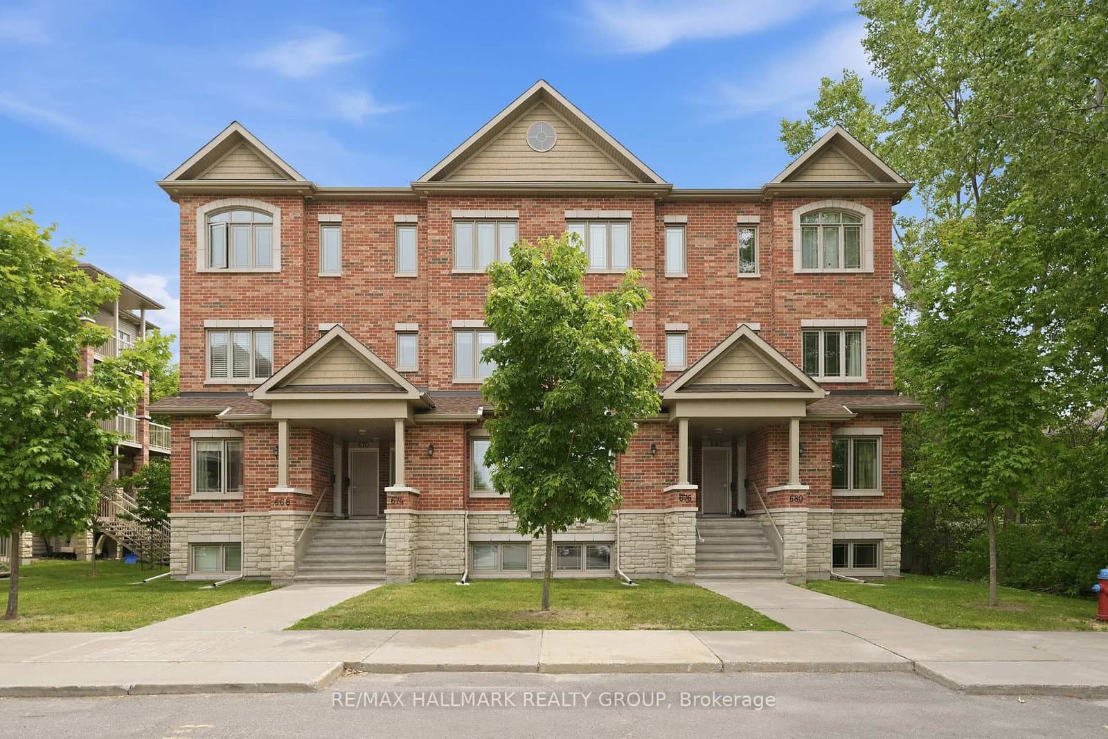 33 - 670 Danaca Private, Ottawa, ON