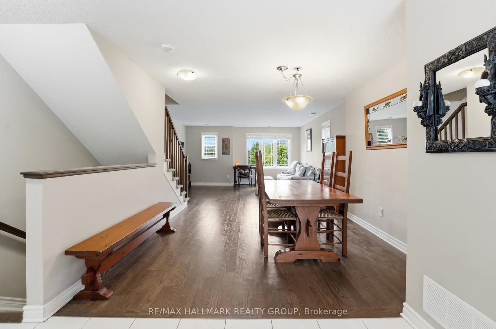 670 Danaca Private, Ottawa, ON — photo 3