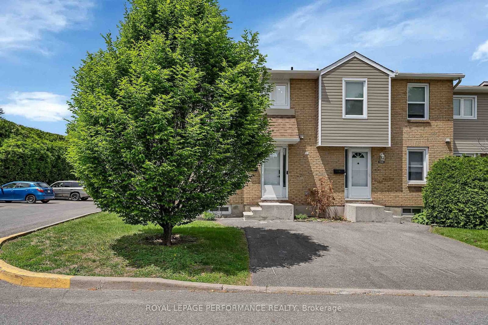 A - 1780 Lamoureux Drive, Ottawa, ON — photo 3