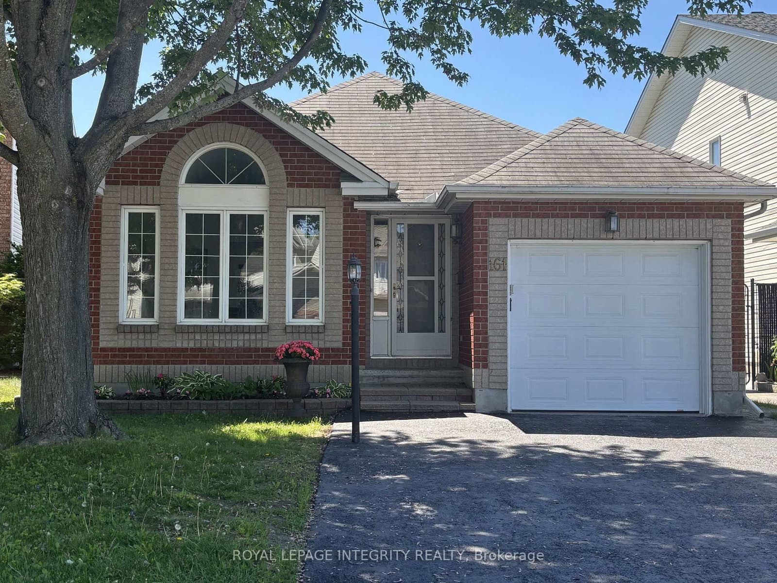 161 Longshire Circle, Nepean, ON