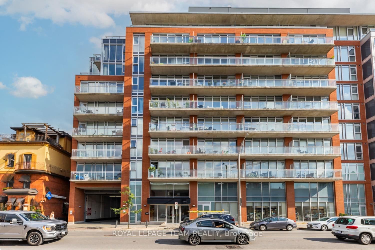 318 - 354 Gladstone Avenue, Ottawa, ON