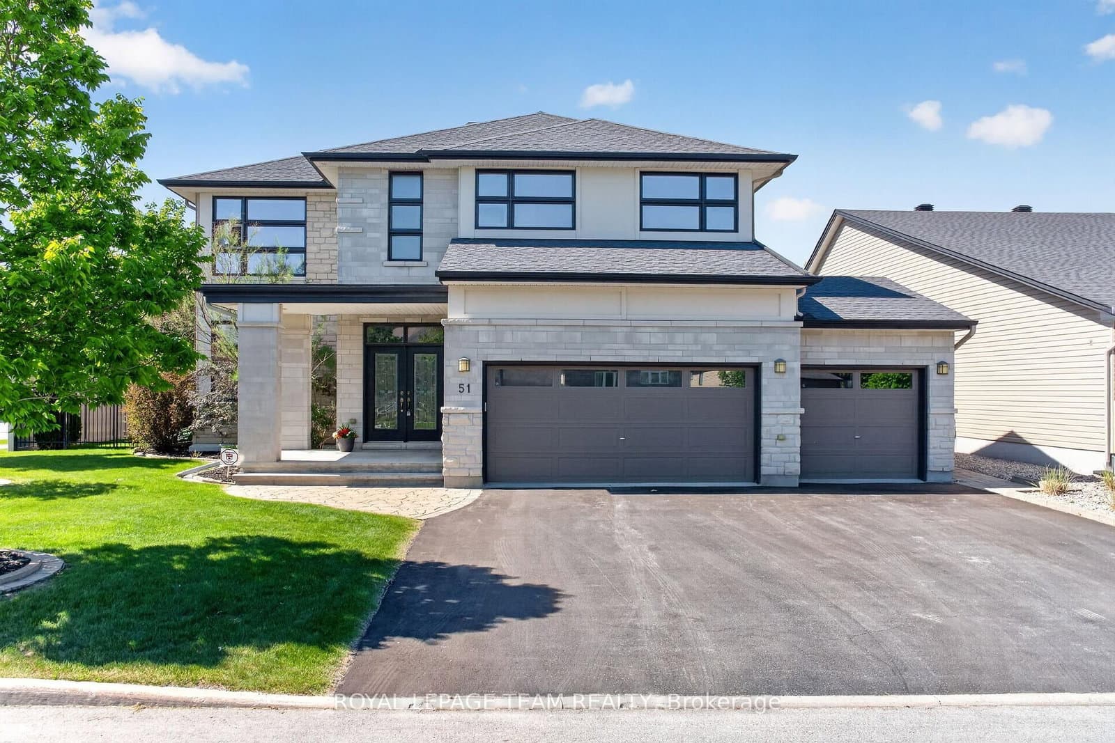 51 Bridle Crest Court, Ottawa, ON