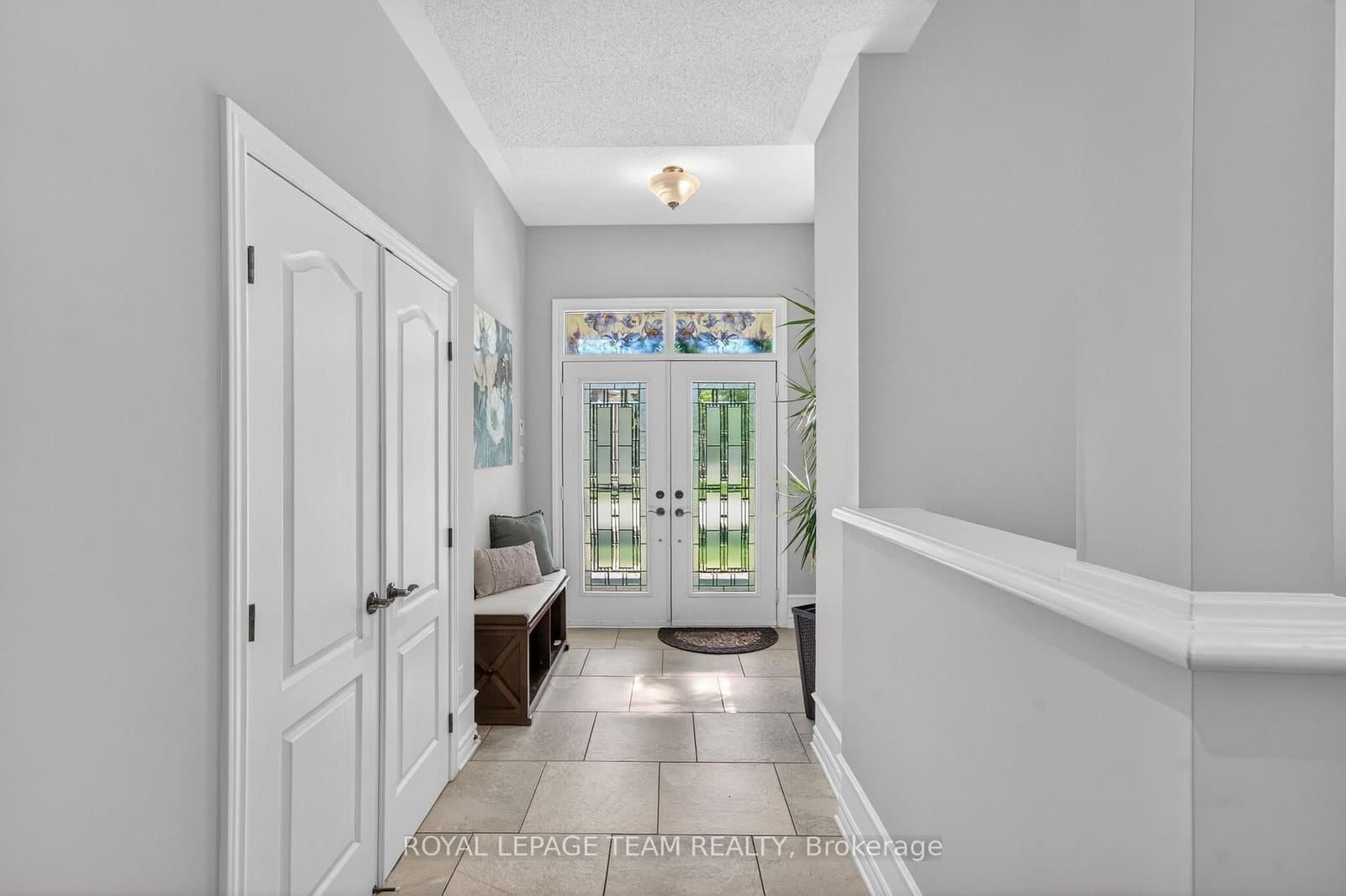 51 Bridle Crest Court, Ottawa, ON — photo 3