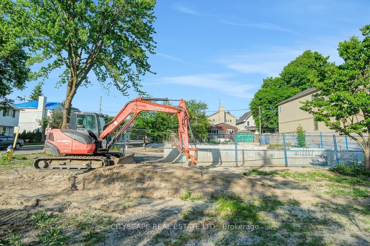 551 Edison Avenue, Ottawa, ON — photo 3