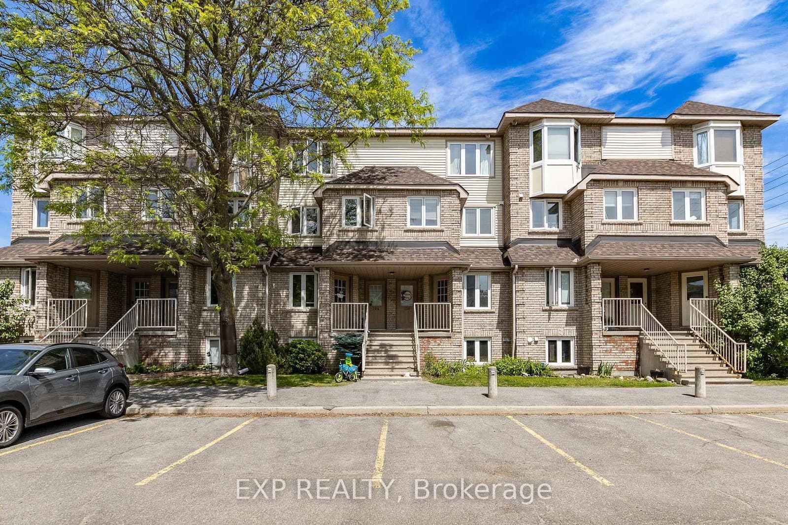 324 Briston Private, Ottawa, ON