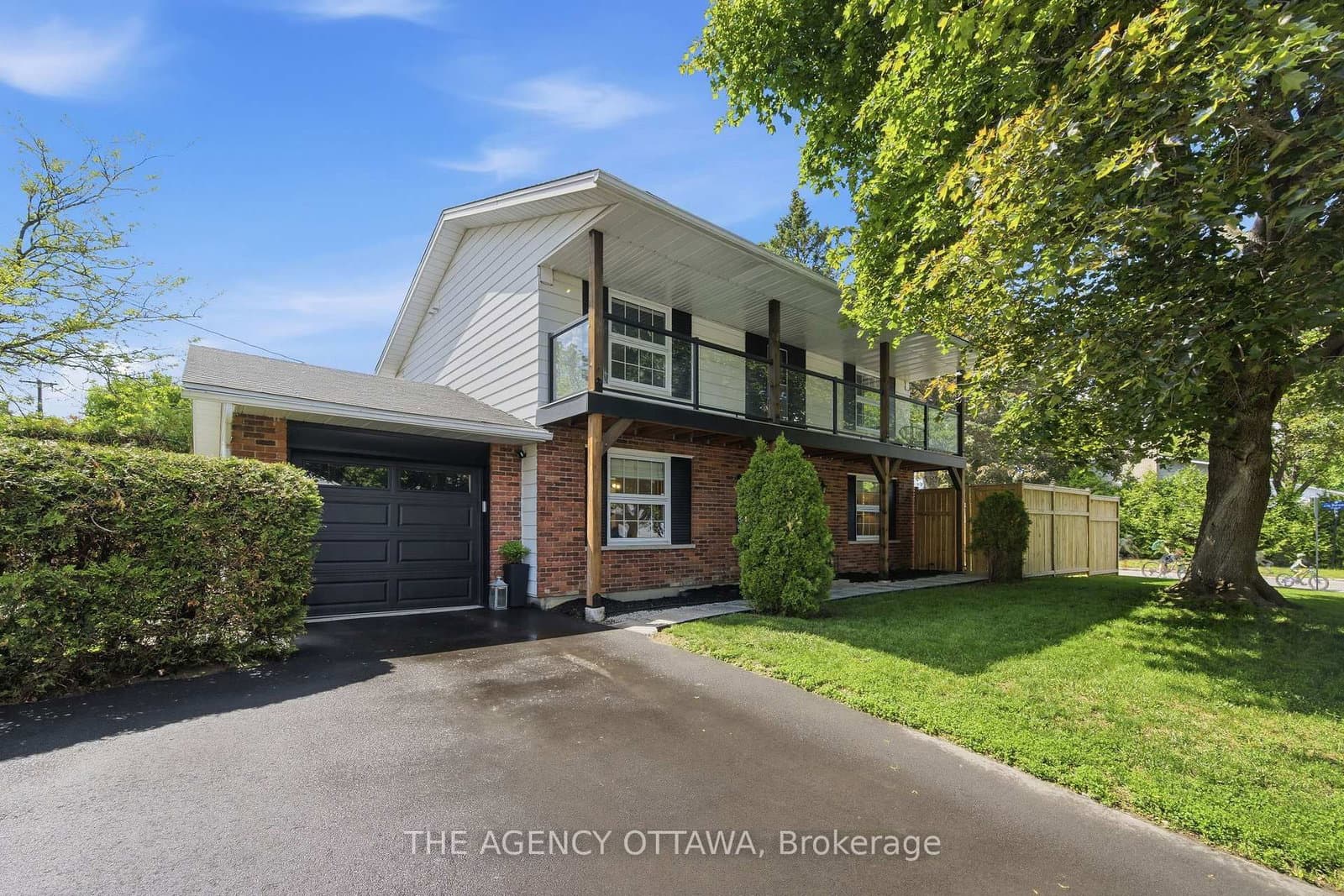2184 Delmar Drive, Ottawa, ON