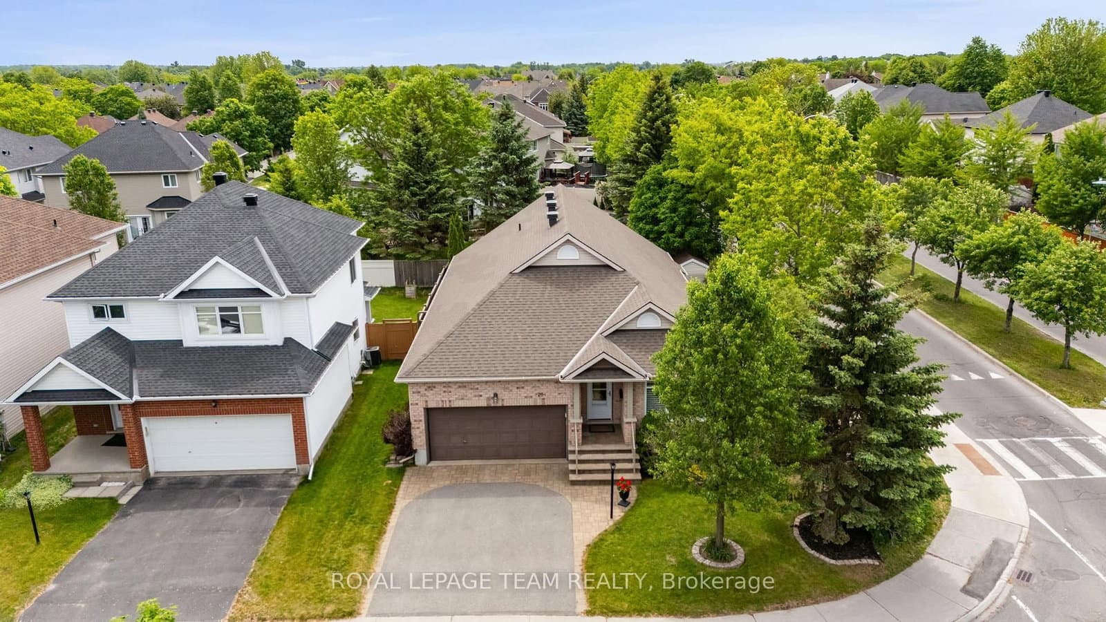 26 Escade Drive, Ottawa, ON — photo 3