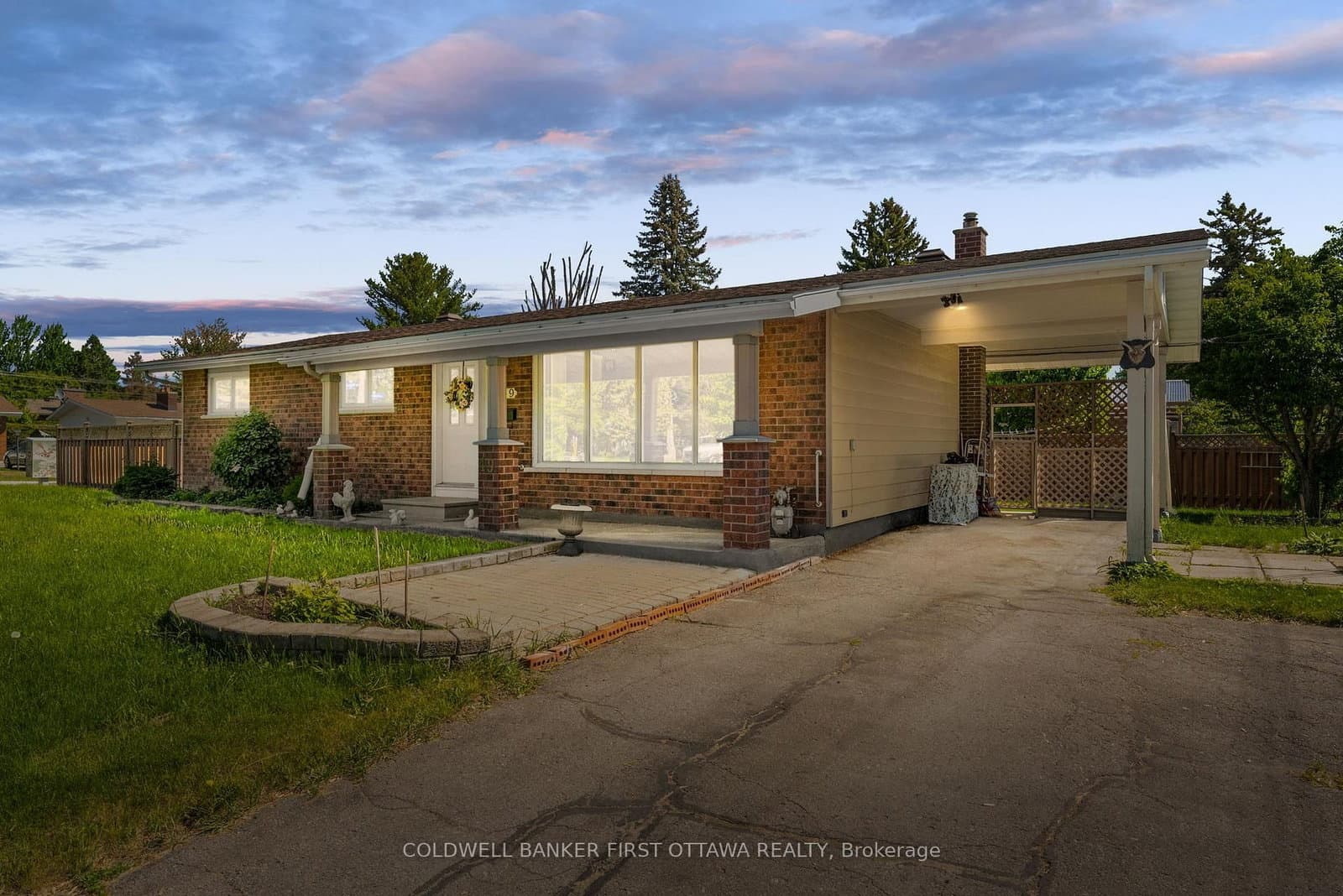 49 Higwood Drive, Ottawa, ON