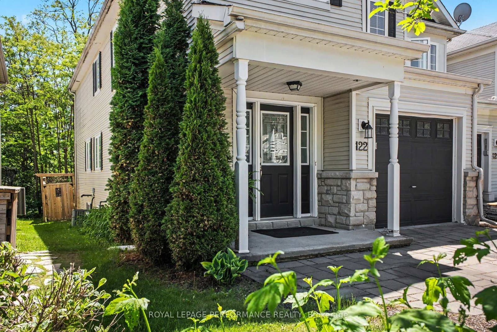 122 Rustwood Private, Ottawa, ON — photo 2